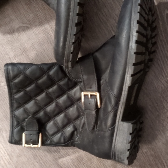 Booties - Picture 2 of 4